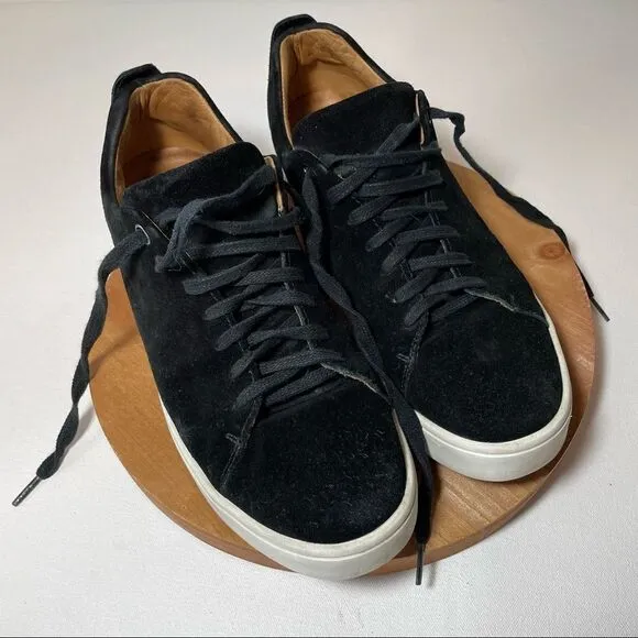 Donald J. Pliner Alan black suede sneakers 9