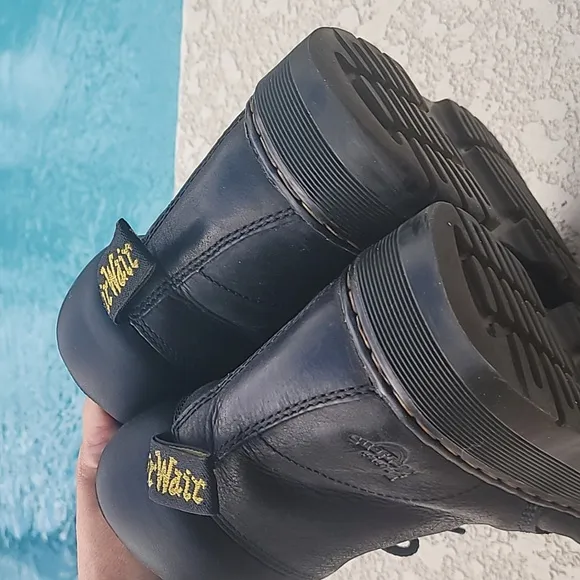 Dr. Marten Mens Industrial Steel Toe Safety Boots Airwair Leather Sz 11