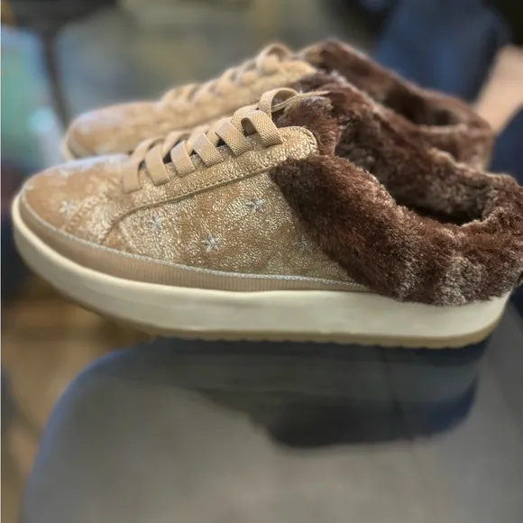 Dr.Scholl’s Mellow Mule Womens Faux Fur Lined Slip On Casual Sneakers Size 7.5