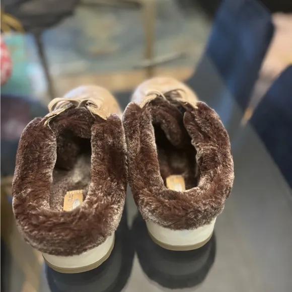 Dr.Scholl’s Mellow Mule Womens Faux Fur Lined Slip On Casual Sneakers Size 7.5