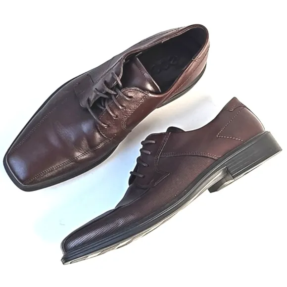 Ecco Minneapolis Tram Full Grain Leather Lace Up Square Toe Oxford Dress Shoe