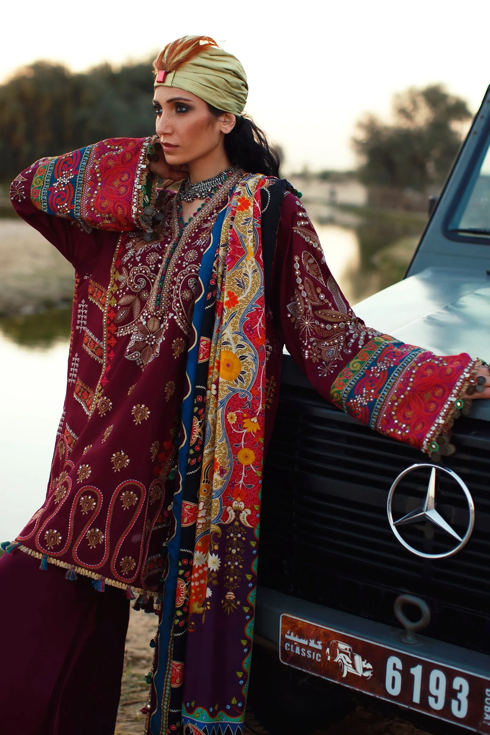 EL22-04 A (MAHROSH)  | Elan Lawn 2022 | Unstitched Embroidered Lawn Suit