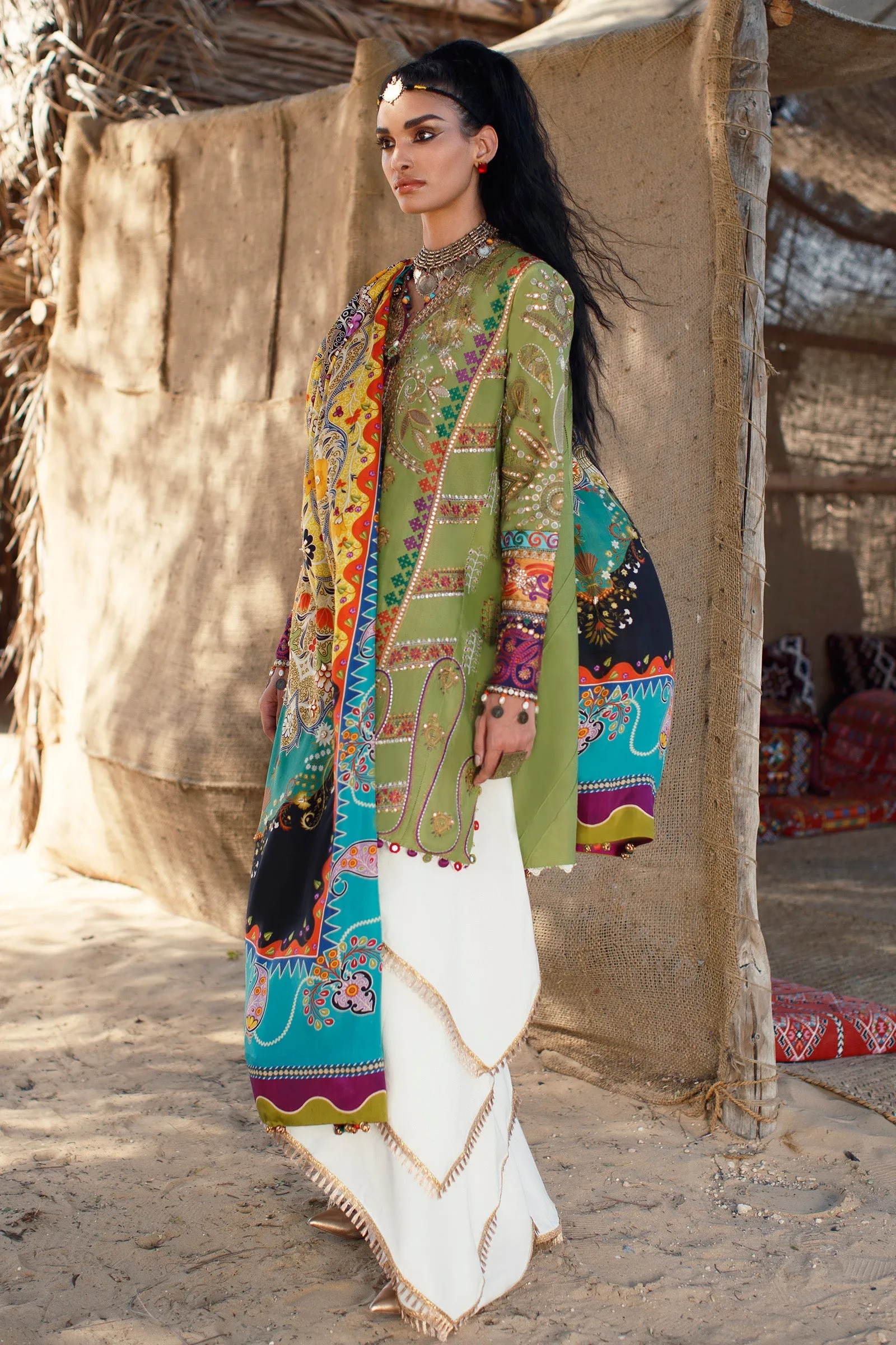 EL22-04 B (MAHROSH)  | Elan Lawn 2022 | Unstitched Embroidered Lawn Suit