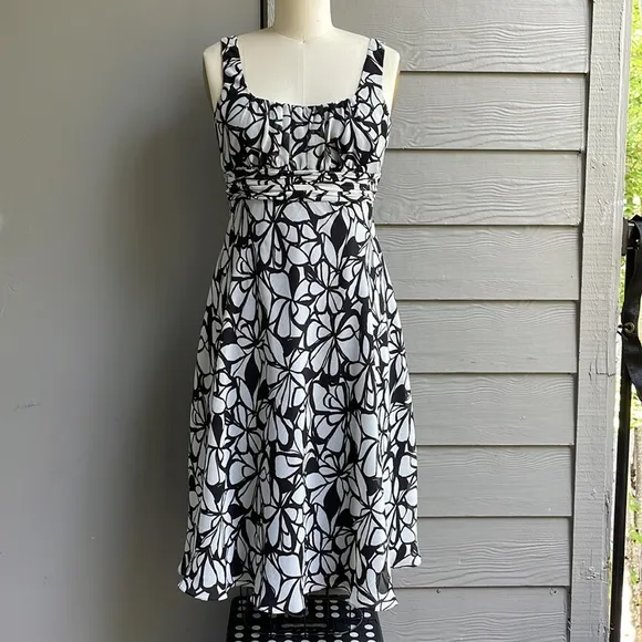 Evan Picone Black &amp; White Abstract Floral Printed Woven Midi Dress Fully Lined