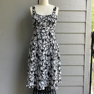 Evan Picone Black &amp; White Abstract Floral Printed Woven Midi Dress Fully Lined