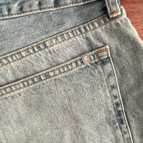 Everlane The Relaxed 90s High Rise Shorts 3&quot; Light Wash Sunbleached Blue 28
