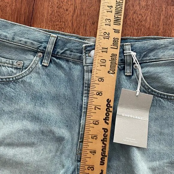 Everlane The Relaxed 90s High Rise Shorts 3&quot; Light Wash Sunbleached Blue 28