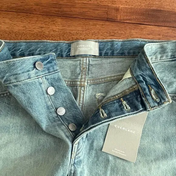 Everlane The Relaxed 90s High Rise Shorts 3&quot; Light Wash Sunbleached Blue 28