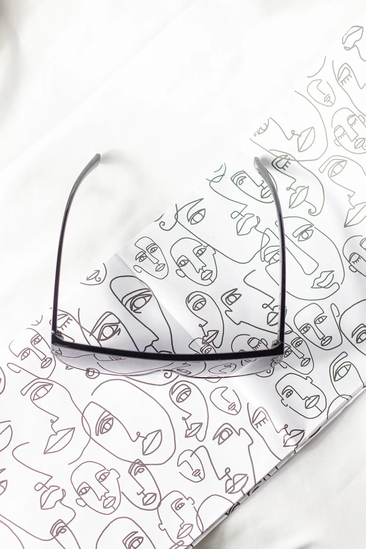 Flat Top Full Lens Sunglasses