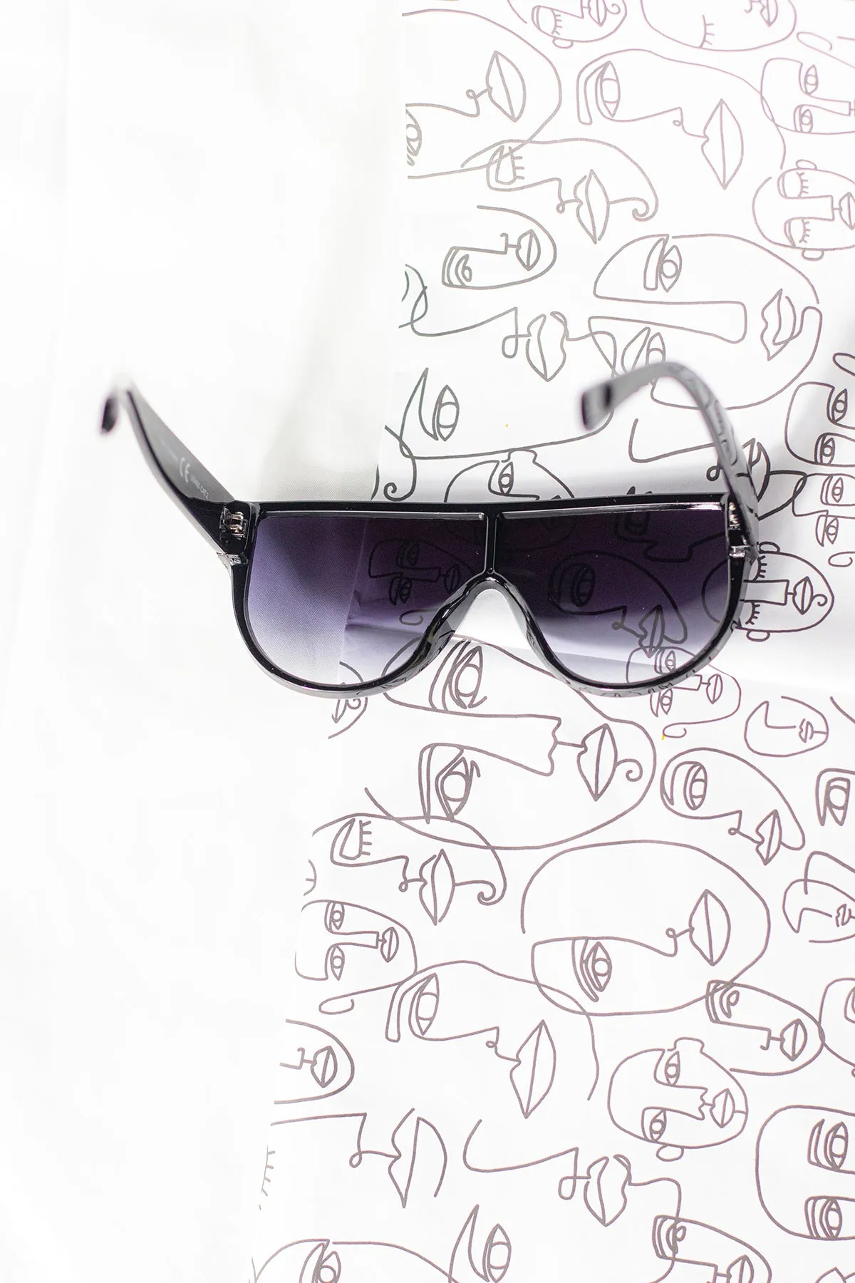 Flat Top Full Lens Sunglasses