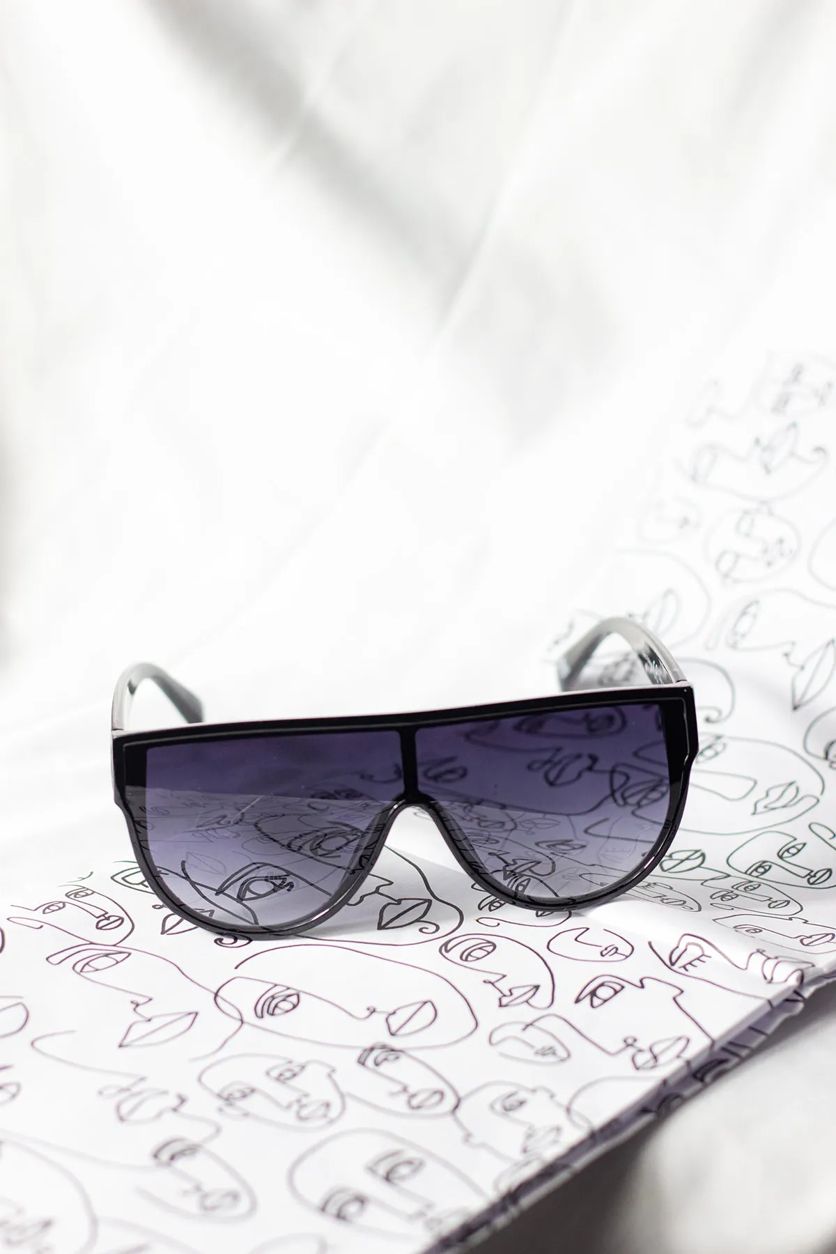 Flat Top Full Lens Sunglasses