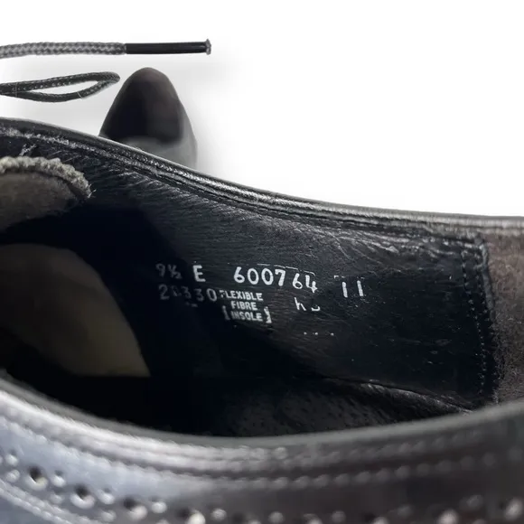 Florsheim Men’s Lexington Black Leather Wingtip Lace-Up Oxford Dress Shoe 9.5E