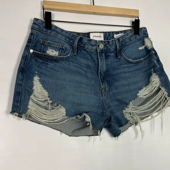 Frame Distress Shorts
