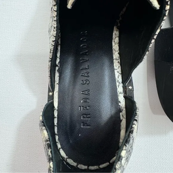 Freda Salvador Leather D'Orsay Laceless Oxford‎ Shoes Croc Embossed Women’s 6