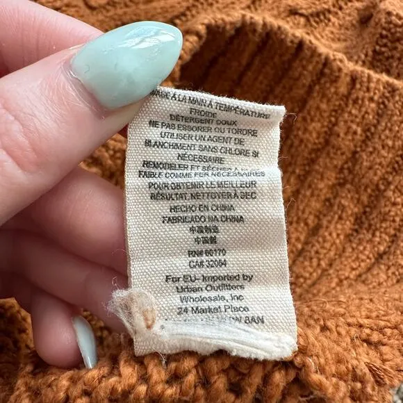 Free People orange chunky knit oversize sweater size S