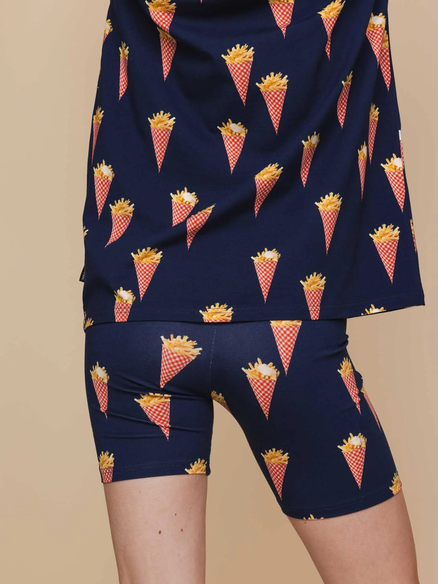 Fries Navy T-shirt en Bikershorts set Dames