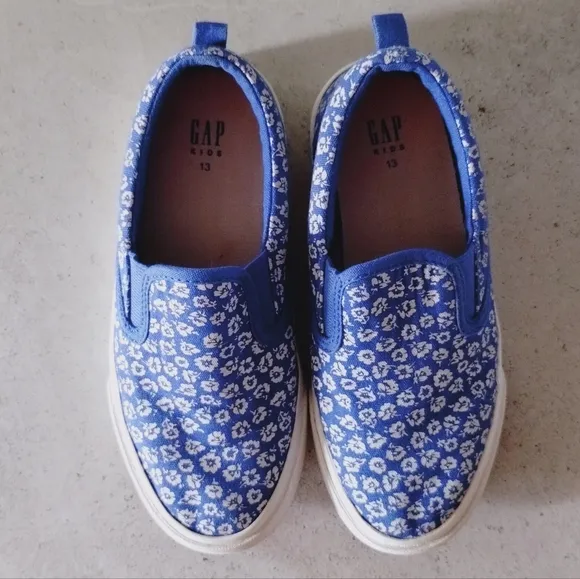 Gap Floral Slip-Ons