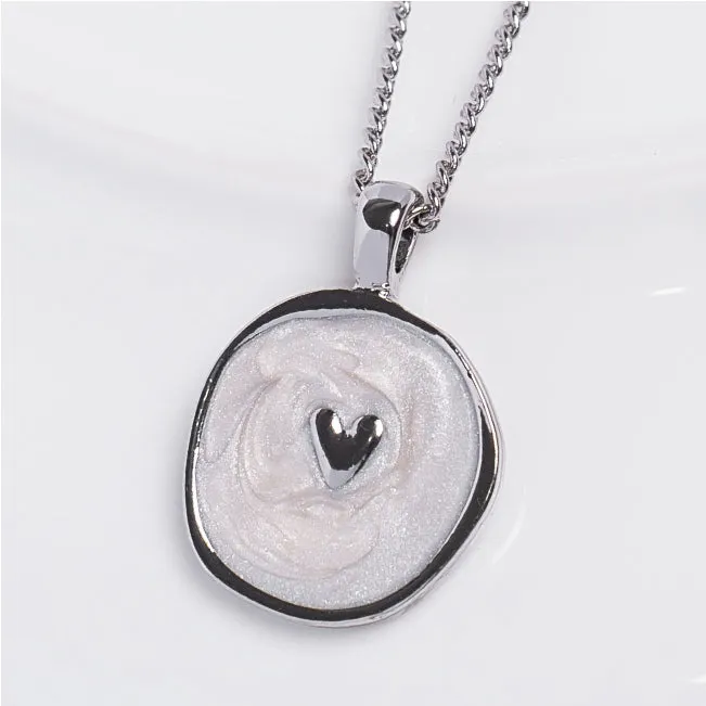 Heart Necklace (The Perfect Gift 🎁)