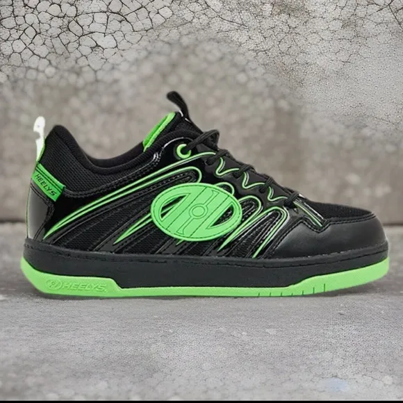 HEELYS Sneaker Rocket (Little Kid/Big Kid/Adult)  Sz3 Big Kids Unisex 4.5 (Girl)
