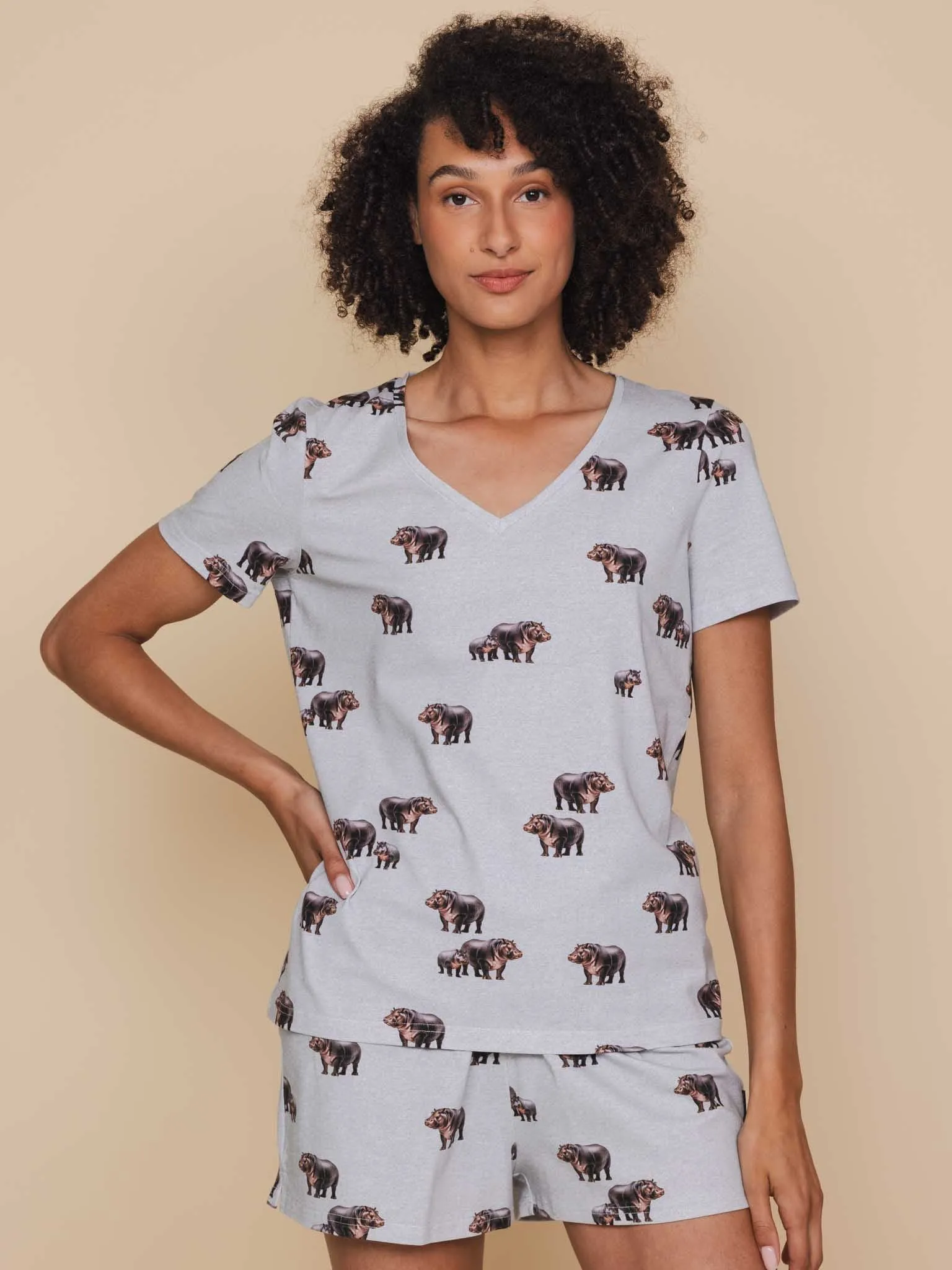 Hippos V-neck T-shirt en Shorts set Dames