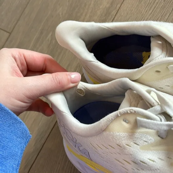 Hoka ONE ONE Clifton 8 Running Shoes Cream, Light Purple, and Yellow Size 8