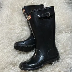 Hunter Orginal Gloss Wellington Black Rain Boots Girls Size 4 EUC