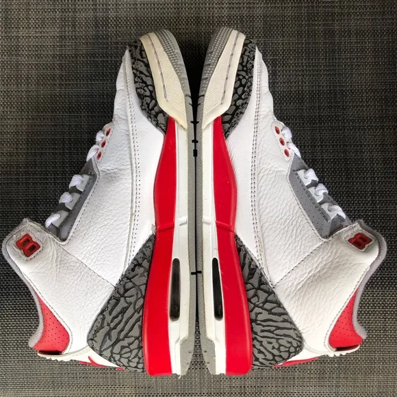 Jordan Retro 3 Red GS High Sneakers Shoes DM0967-160 Youth Size 4.5