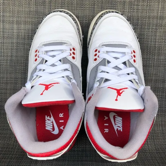 Jordan Retro 3 Red GS High Sneakers Shoes DM0967-160 Youth Size 4.5