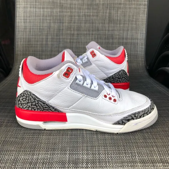Jordan Retro 3 Red GS High Sneakers Shoes DM0967-160 Youth Size 4.5