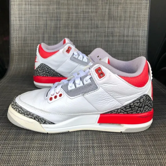 Jordan Retro 3 Red GS High Sneakers Shoes DM0967-160 Youth Size 4.5