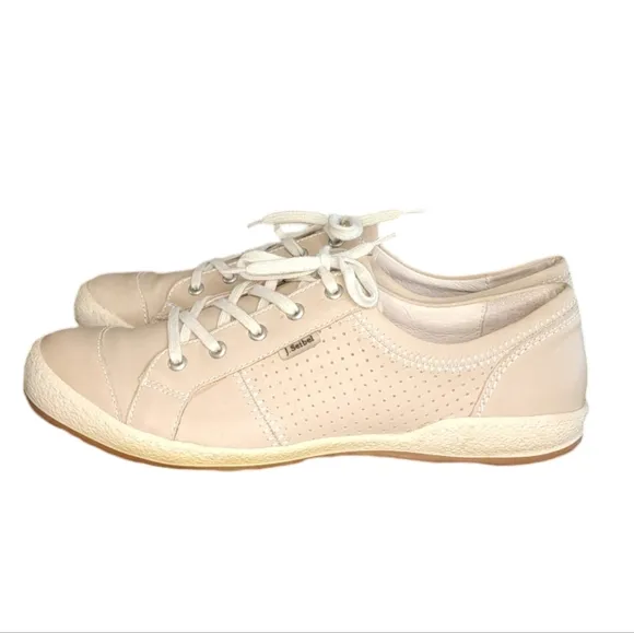 Josef Seibel Caspian Beach Canyon Women's Size 9.5