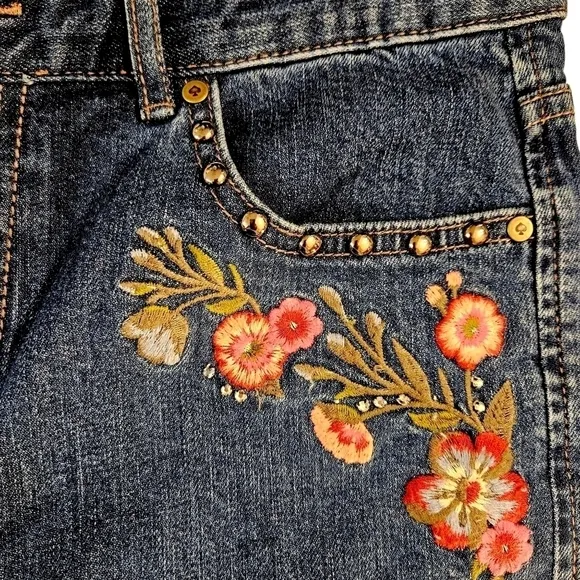 Kate Spade Broome Street Ditsy Embroidered Denim Cropped Jeans