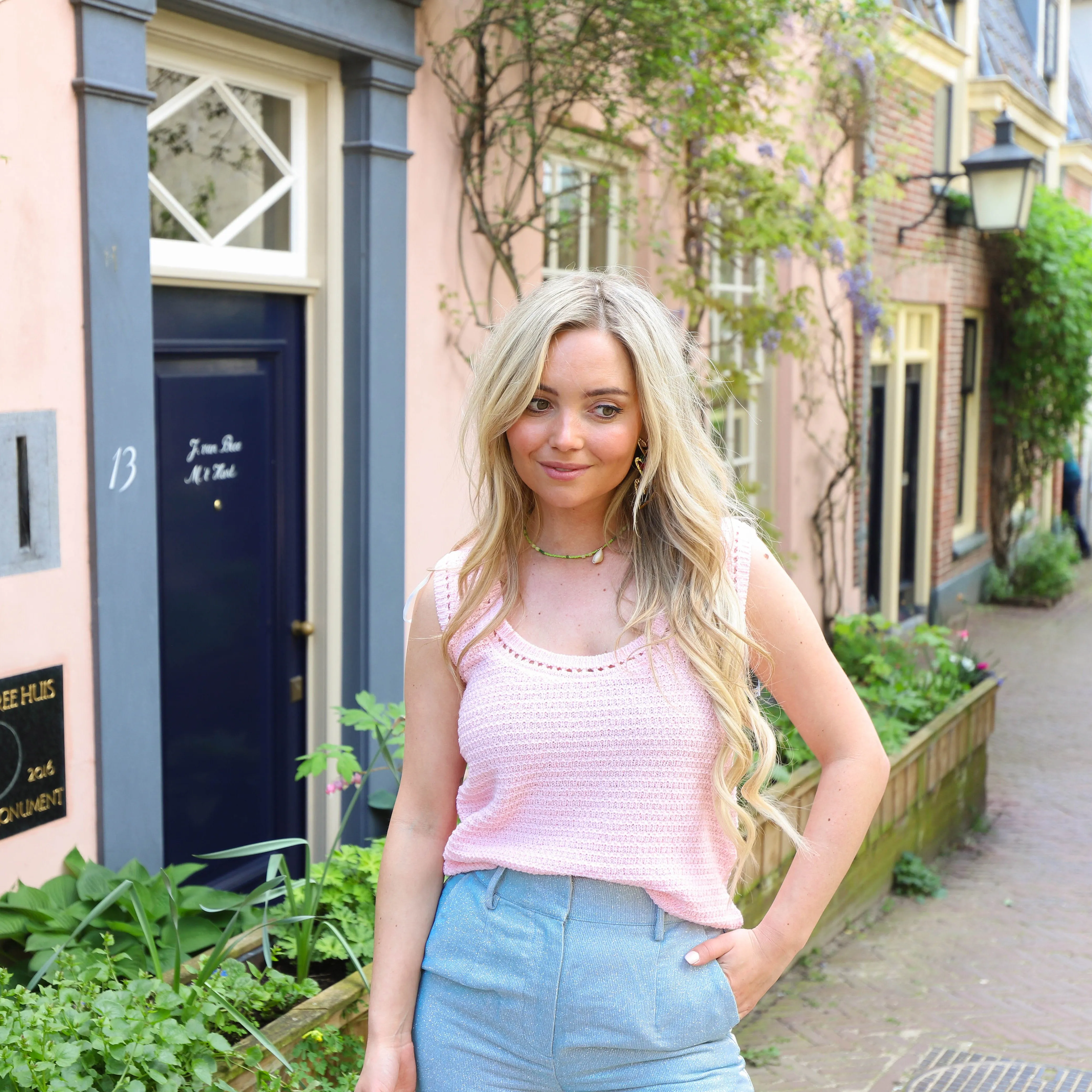 Koe reversible top pink