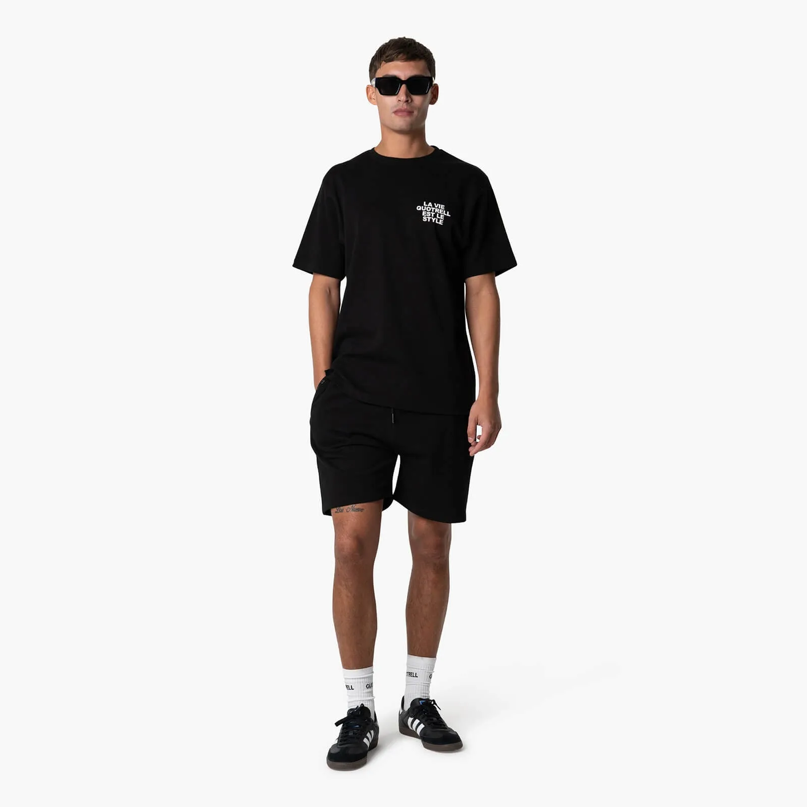 LA VIE T-SHIRT | BLACK/WHITE
