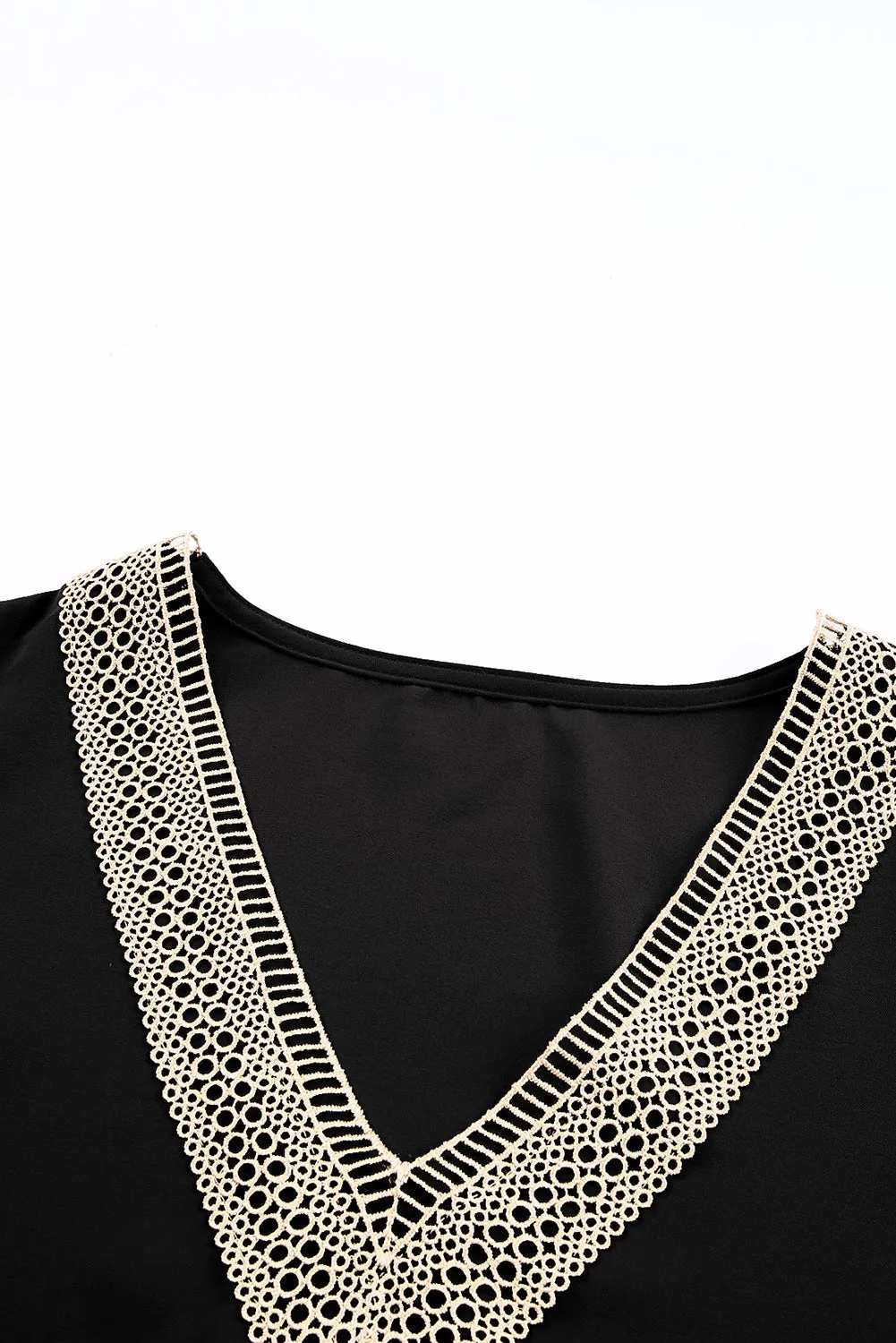 Lace Trim V Neck Short Sleeve Blouse