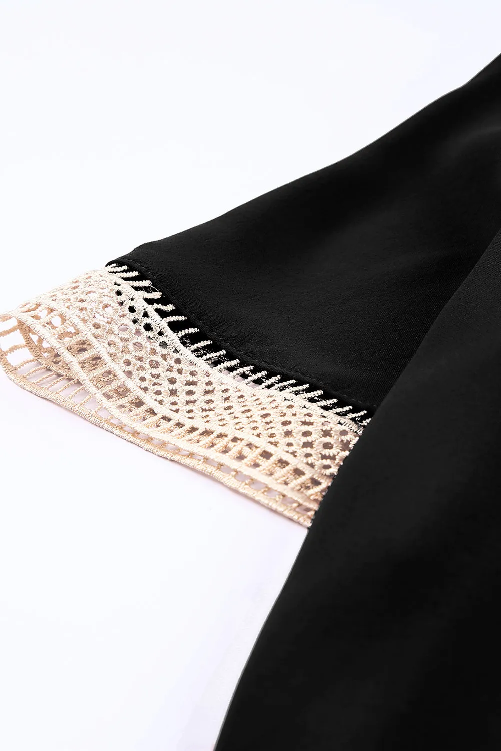 Lace Trim V Neck Short Sleeve Blouse