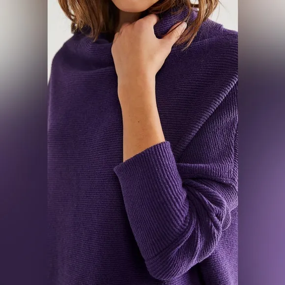 🎉LAST PIECE🎉Free People Ottoman Slouchy Tunic Sweater Gothis Grape