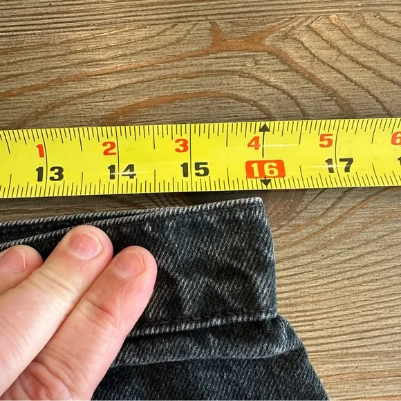 LEVI’S 551 RELAXED FIT TAPERED LEG BLACK JEANS DENIM HIGH WAIST VINTAGE SIZE 8