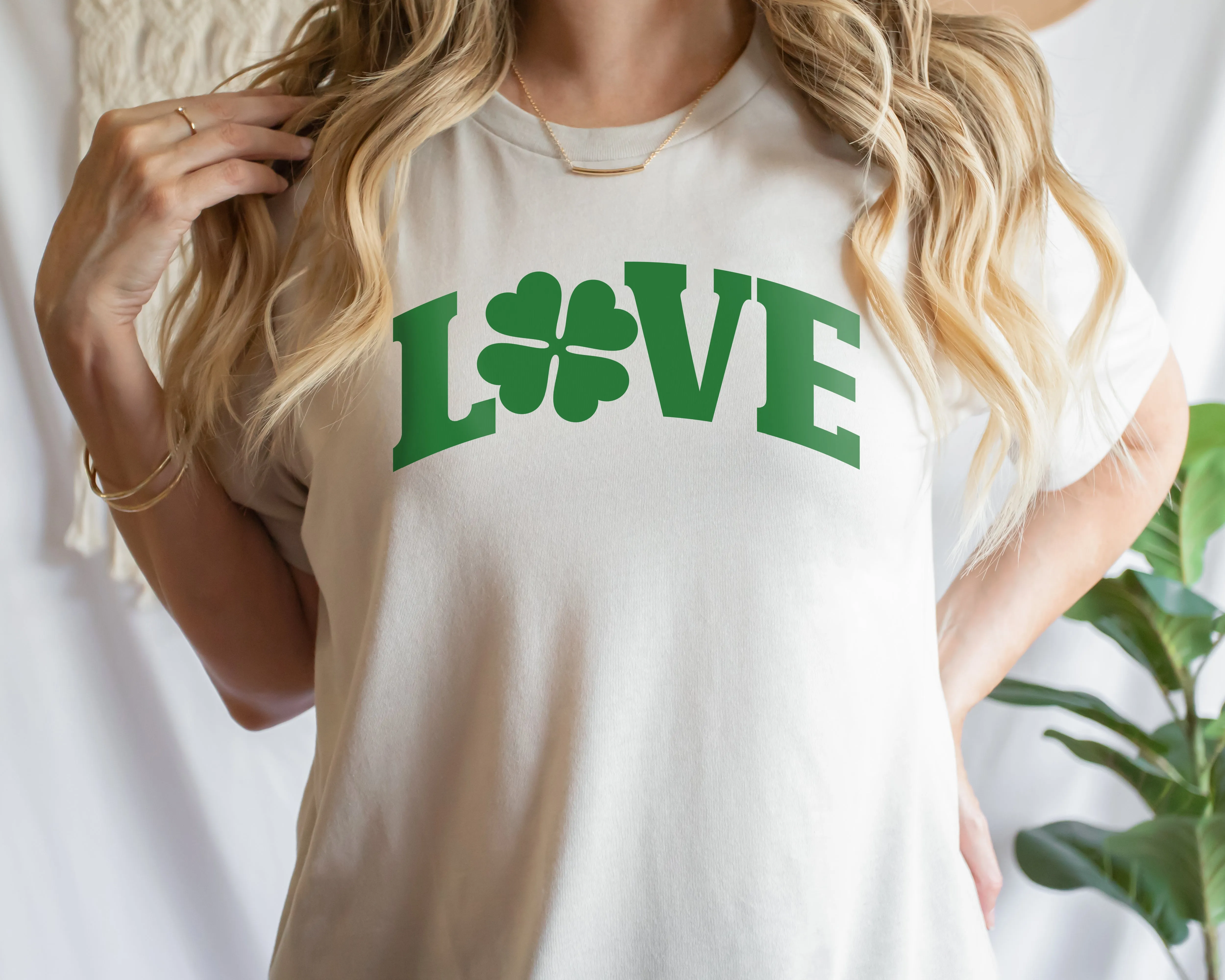 LOVE CLOVER TEE