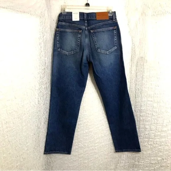 Lucky Brand NWT Midrise Authentic Straight Size 25
