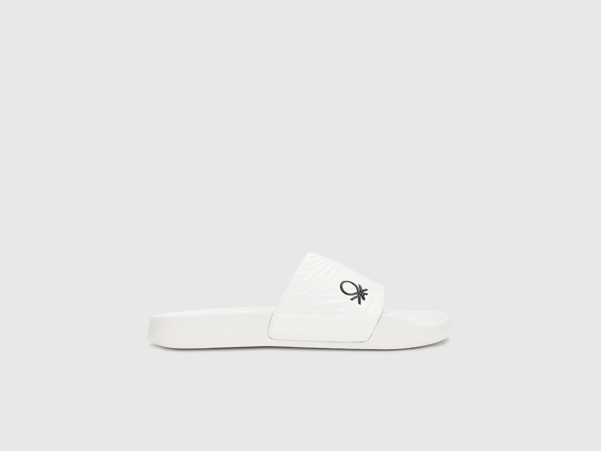 Men Self Design Slip-On Sliders