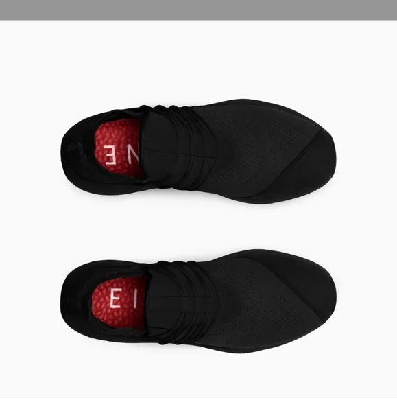 Men's Trainer AD 1 Carbon Black NWB