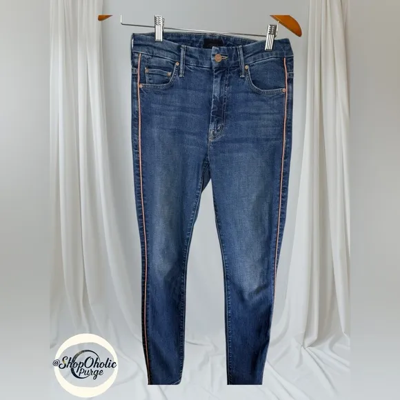MOTHER High Waisted Looker “What I Had Before I Had You” Jeans - Size 27