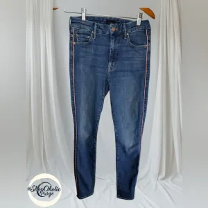 MOTHER High Waisted Looker “What I Had Before I Had You” Jeans - Size 27