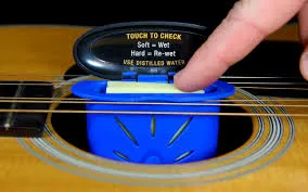 Music Nomad MN300 Humitar Soundhole Humidifier