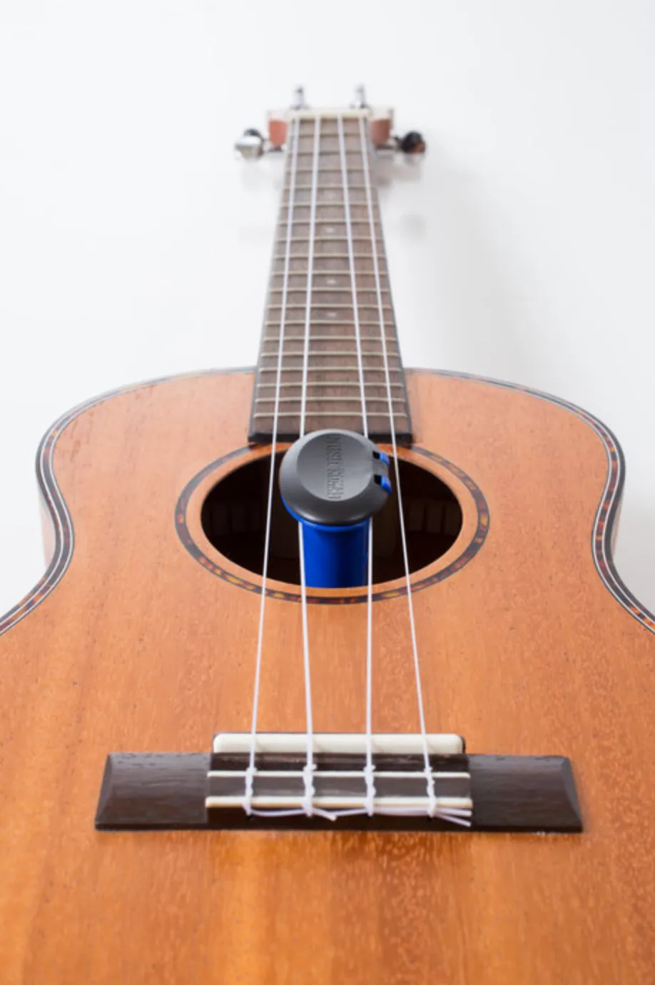 Music Nomad MN302 Humilele Ukulele Soundhole Humidifier