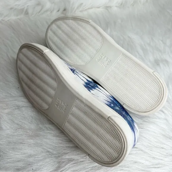 Naturalizer Aileen Slip-ons Blue Multi Tie Dye Leather Sneakers Size 7.5M