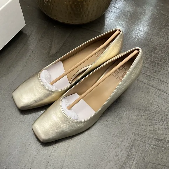 Naturalizer Karina Metallic Leather Block Heel Pumps (Narrow)