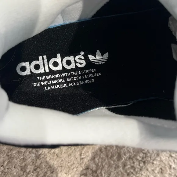 NEW Adidas Campus 00 Black with White Stripes Sneakers - Size 4 Big Kid/Women’s