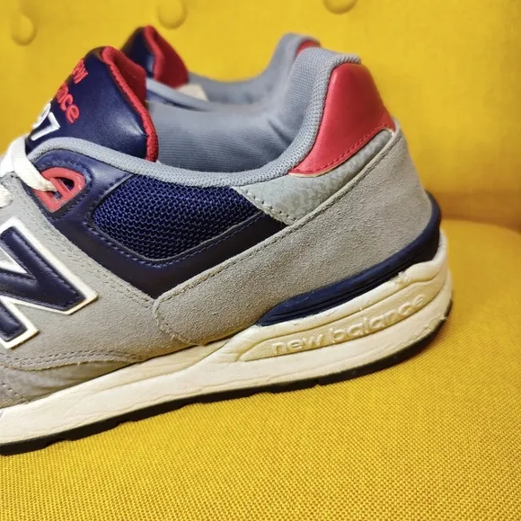 New Balance  597 V1 Gray Red Navy Lace Up Sneakers Casual Men's Shoes Size 10